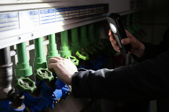 ANSMANN Lampe de travail LED à batterie WL 1500R Pocket Flex