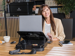 Fellowes Mallette pour ordinateur portable Breyta, blanc